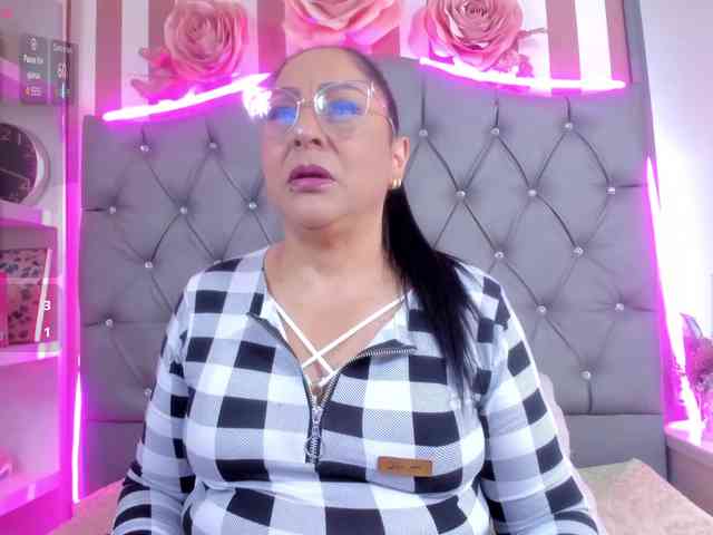 Keyla-Ruiz Live Webcam on BongaCams