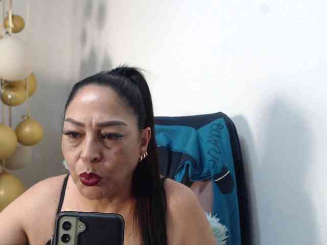 Keyla-Ruiz Live Webcam on BongaCams