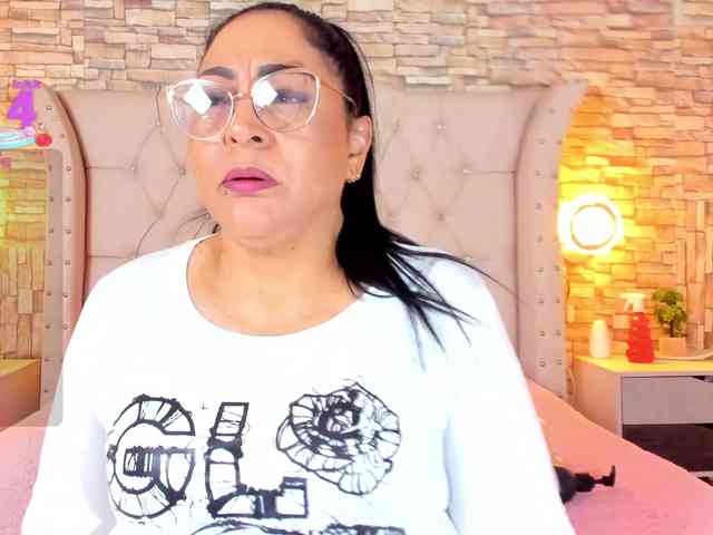 Keyla-Ruiz webcam