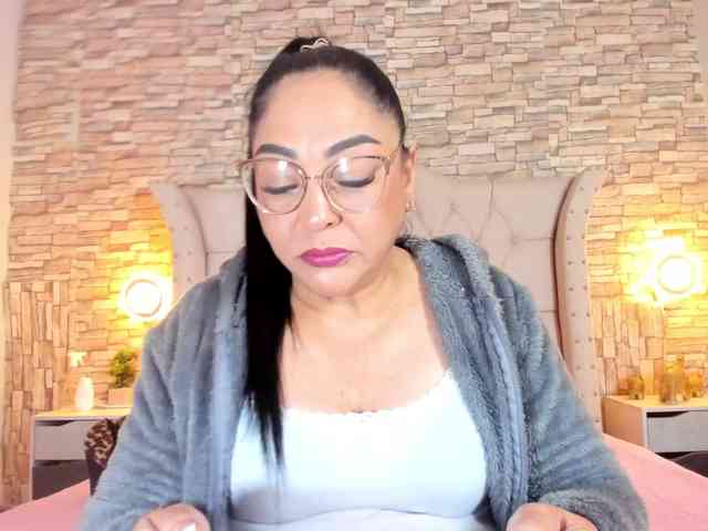 Keyla-Ruiz webcam