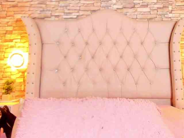 Keyla-Ruiz webcam
