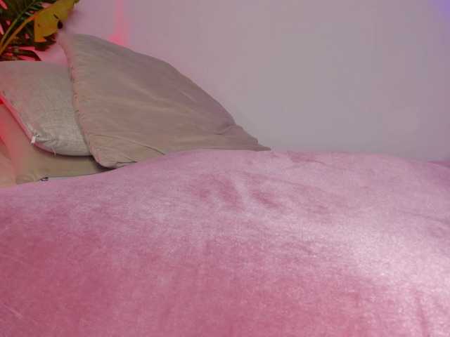 shy-booty Live Cam on BongaCams