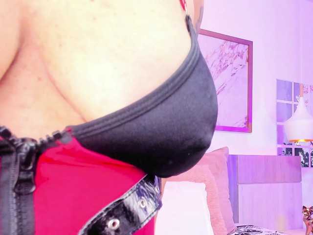 ValeryHart1's BongaCams show and profile