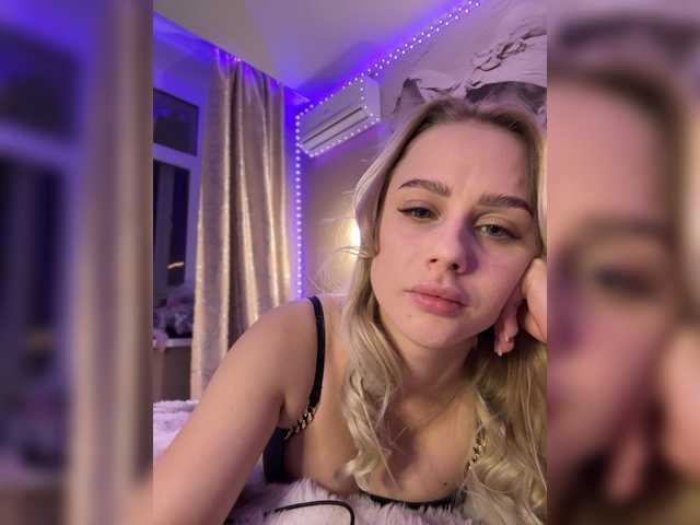 PrettyKatea's BongaCams show and profile