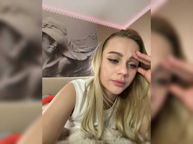 PrettyKatea's BongaCams show and profile