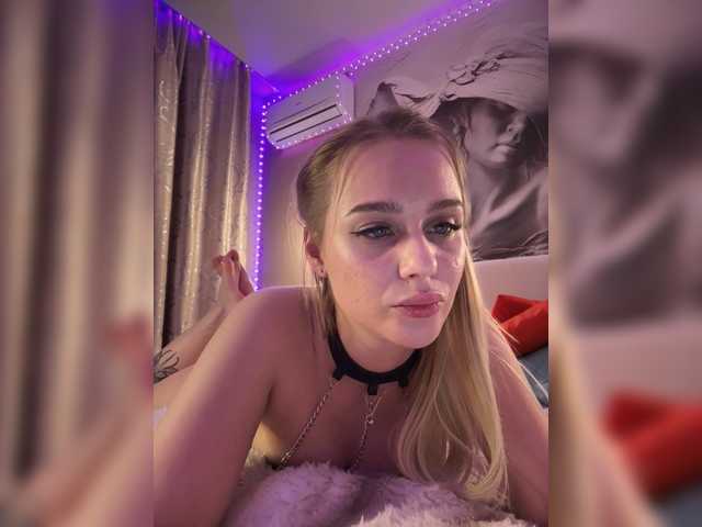 PrettyKatea's BongaCams show and profile