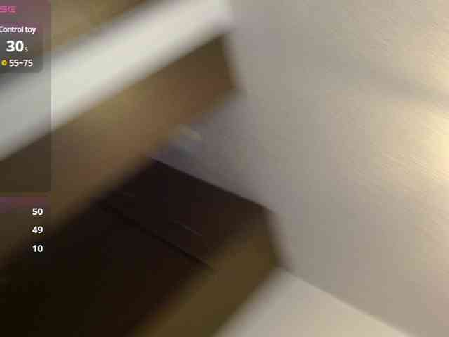DannyXXXmom webcam