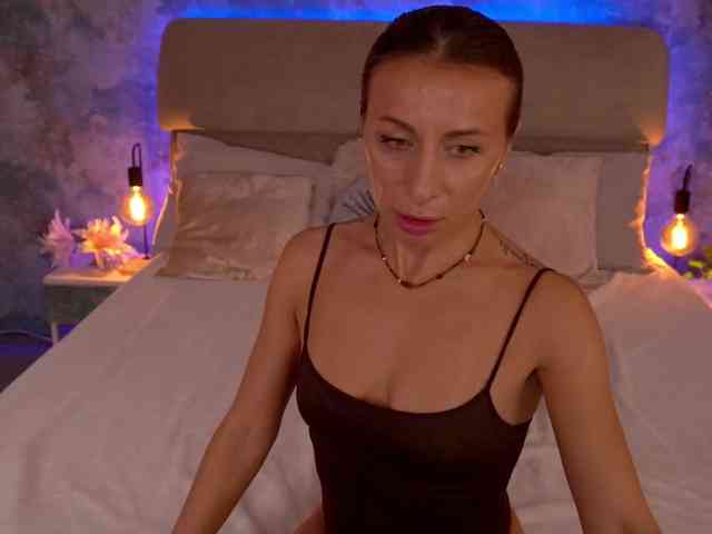 MirandaHobbs MirandaHobbs