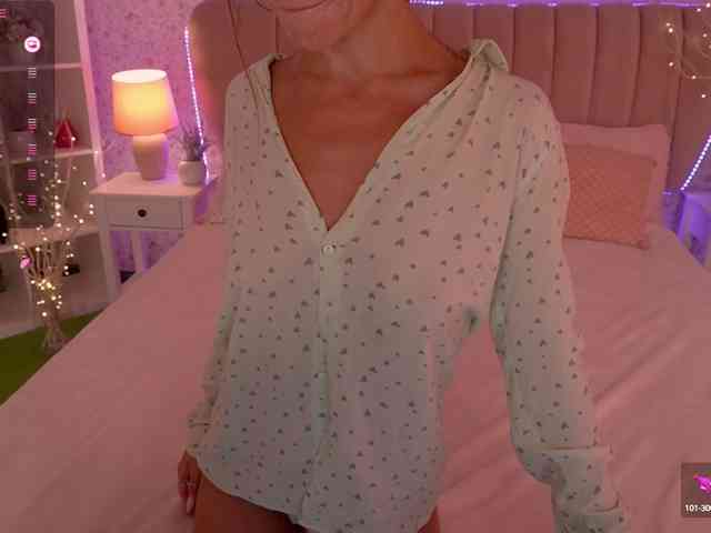 MirandaHobbs webcam