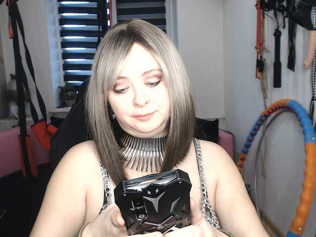 missGODDESS's BongaCams show and profile