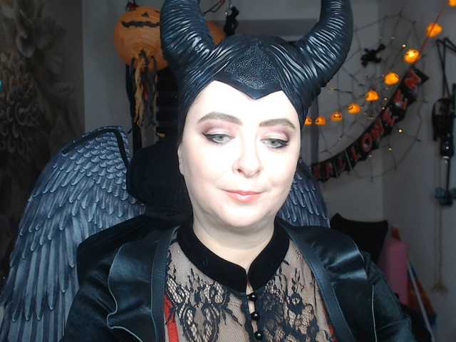 missGODDESS from BongaCams