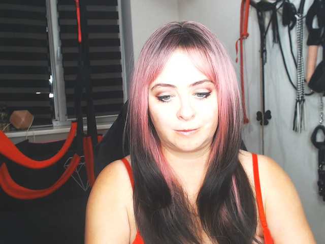  missGODDESS chat room