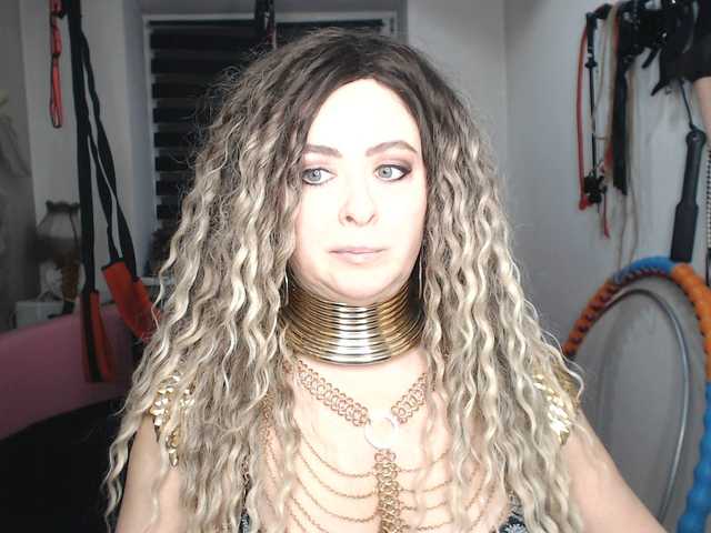 missGODDESS's BongaCams show and profile