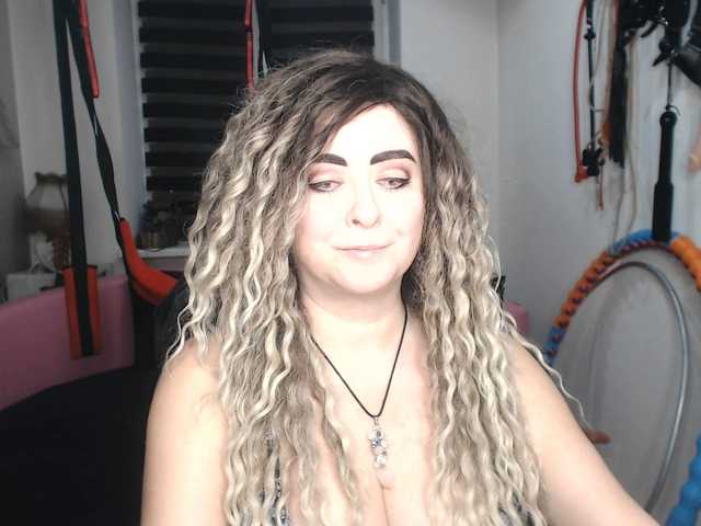 missGODDESS's BongaCams show and profile