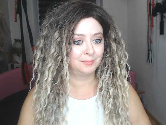 missGODDESS's BongaCams show and profile