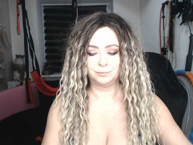 missGODDESS's BongaCams show and profile