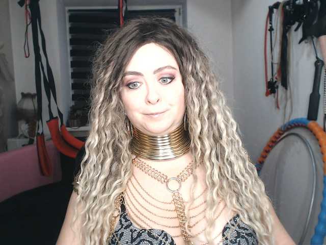 missGODDESS's BongaCams show and profile