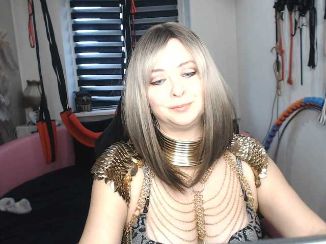 missGODDESS's BongaCams show and profile