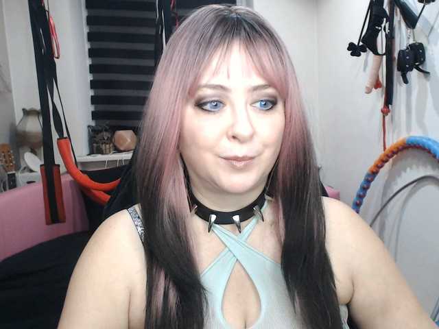 missGODDESS's BongaCams show and profile