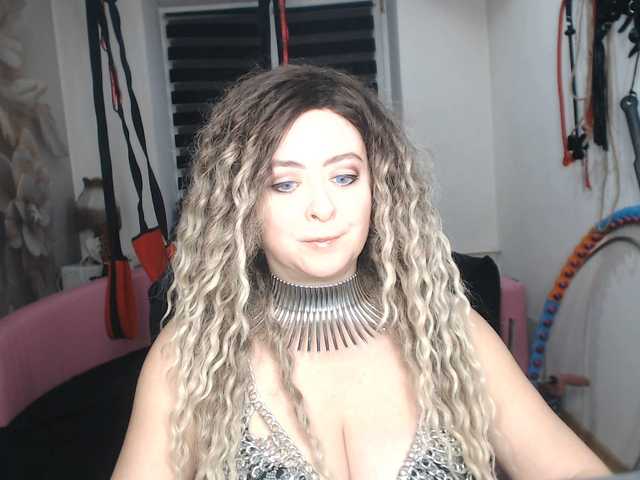 missGODDESS's BongaCams show and profile