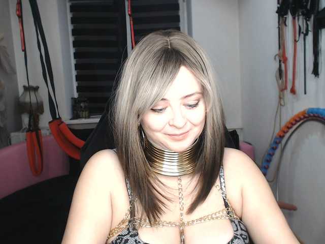 missGODDESS's BongaCams show and profile