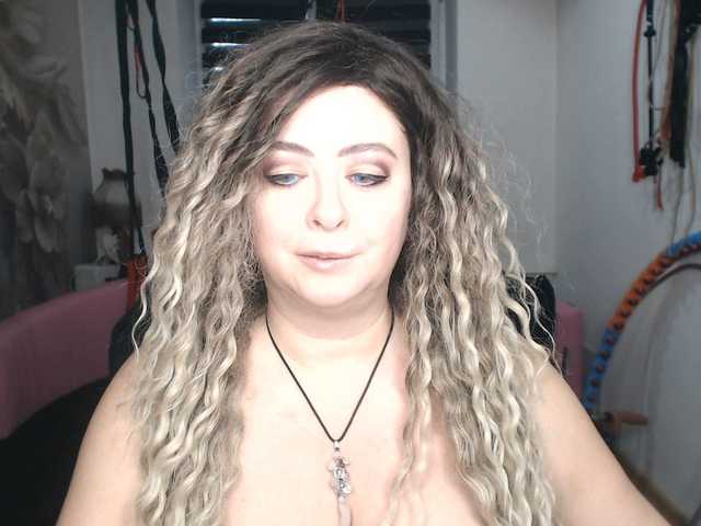 missGODDESS's BongaCams show and profile
