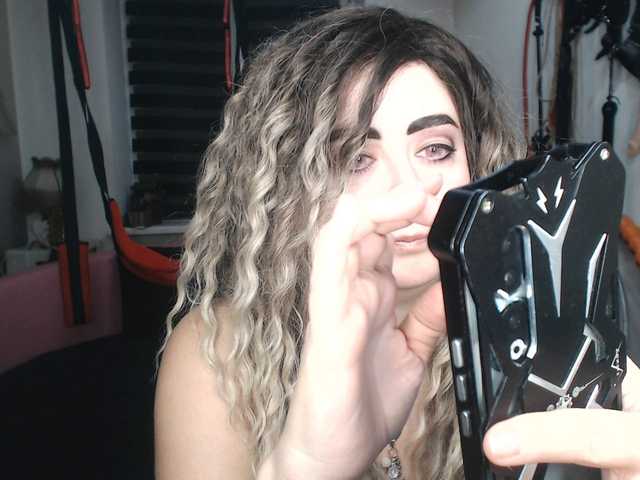 missGODDESS's BongaCams show and profile