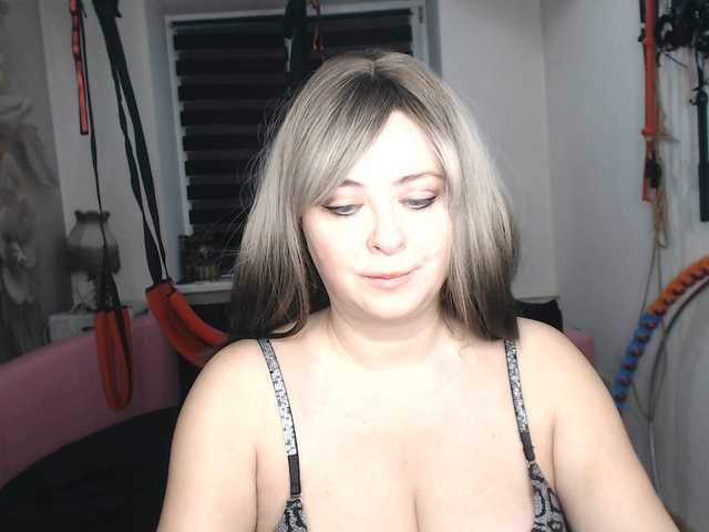 missGODDESS's BongaCams show and profile
