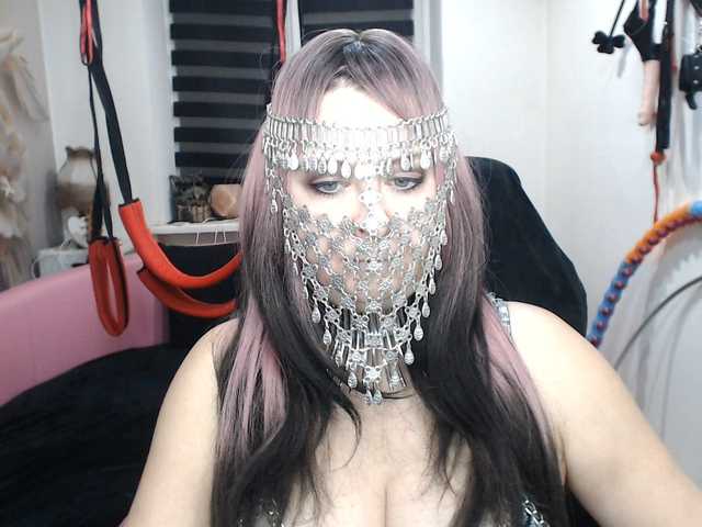 missGODDESS's BongaCams show and profile