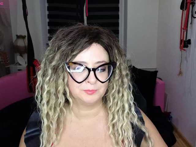 missGODDESS from BongaCams