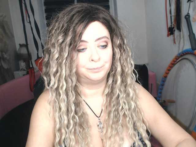 missGODDESS's BongaCams show and profile