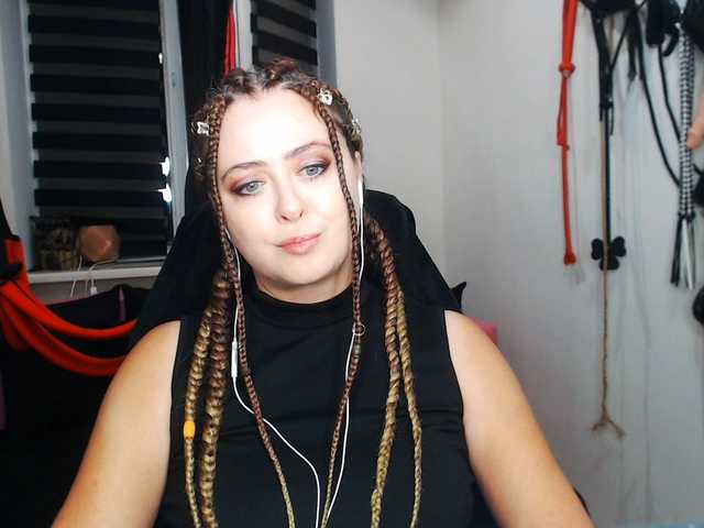  missGODDESS chat room