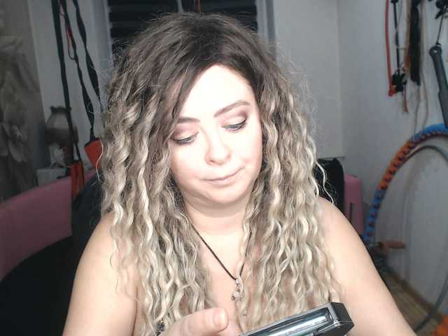 missGODDESS's BongaCams show and profile