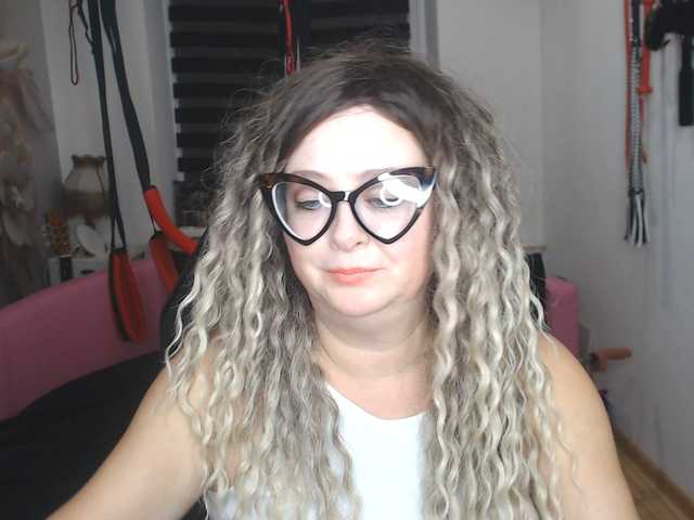 missGODDESS's BongaCams show and profile