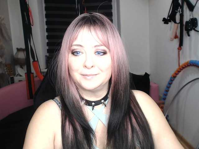 missGODDESS's BongaCams show and profile