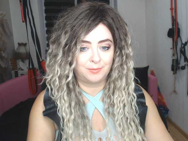 missGODDESS webcam