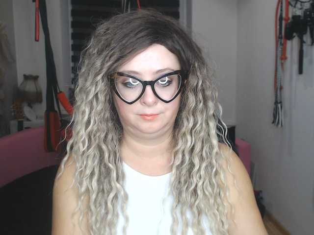 missGODDESS's BongaCams show and profile