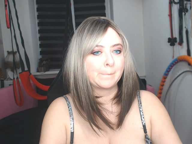 missGODDESS's BongaCams show and profile