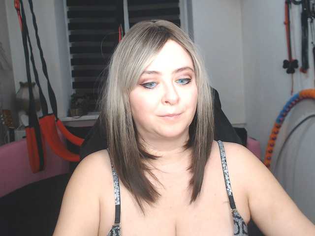 missGODDESS's BongaCams show and profile