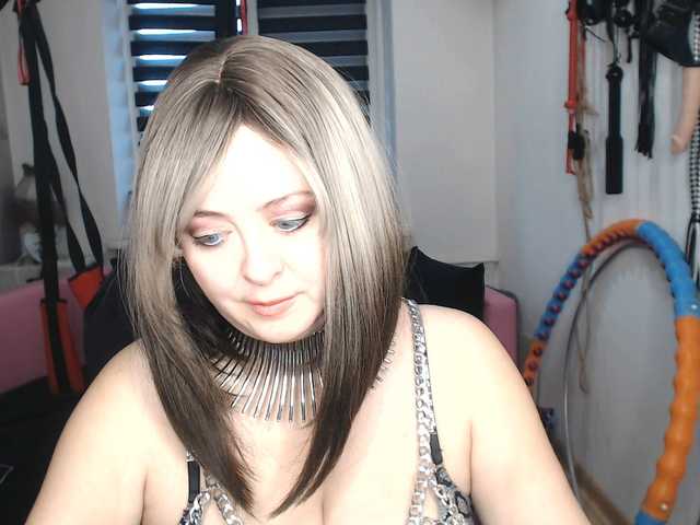 missGODDESS's BongaCams show and profile