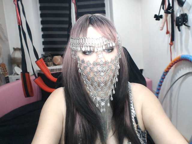 missGODDESS's BongaCams show and profile
