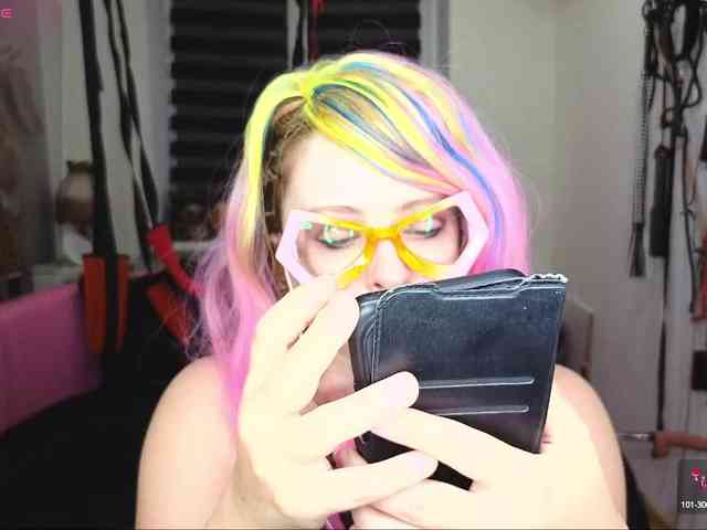 missGODDESS webcam