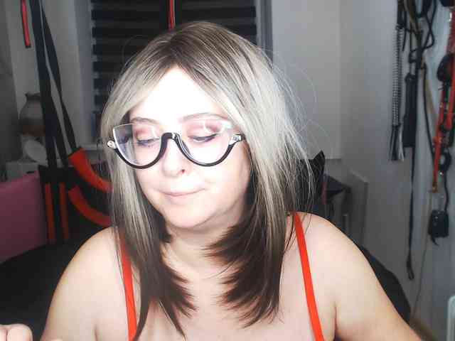 missGODDESS webcam