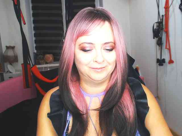 missGODDESS webcam