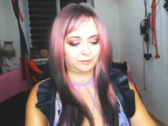 missGODDESS webcam