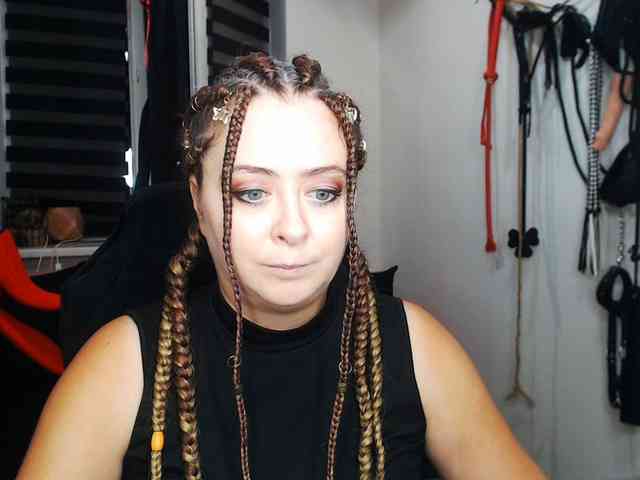 missGODDESS webcam