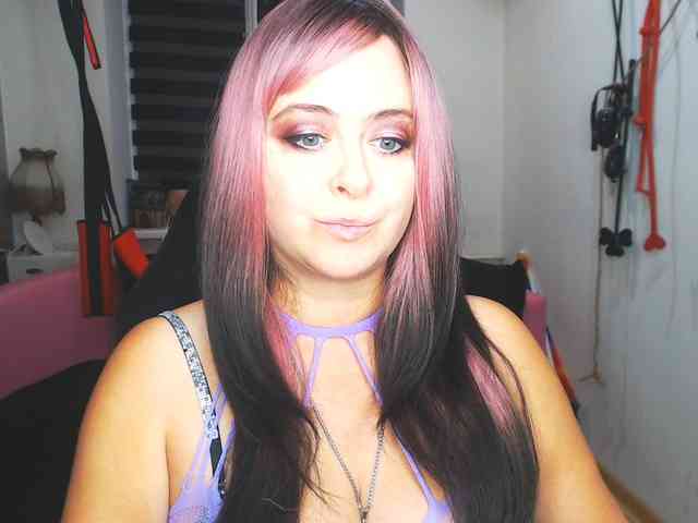 missGODDESS webcam