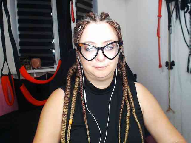 missGODDESS webcam