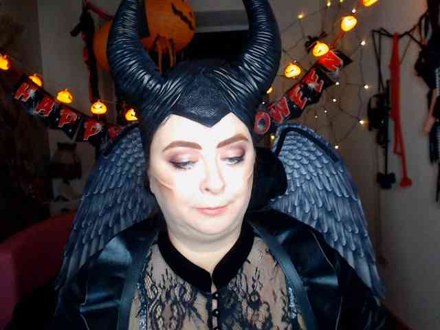 missGODDESS webcam