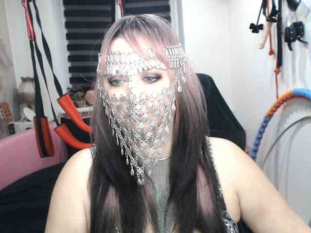 missGODDESS Live Webcam on BongaCams